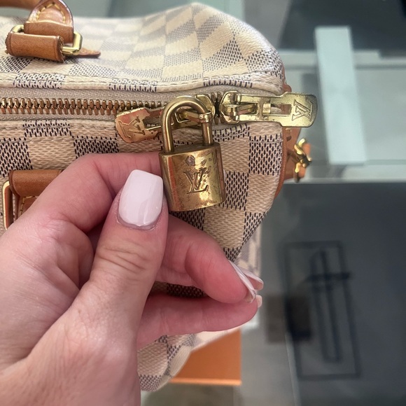 Louis Vuitton Speedy Bandouliere 30 - Picture 7 of 11